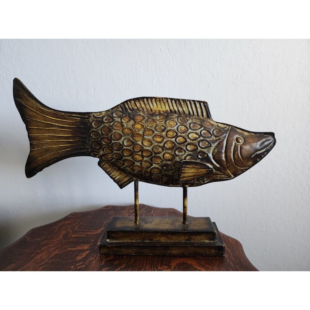 Rustic Fish Sculpture – Faux Bronze Coastal Decor on Stand – Nautical Lakehouse